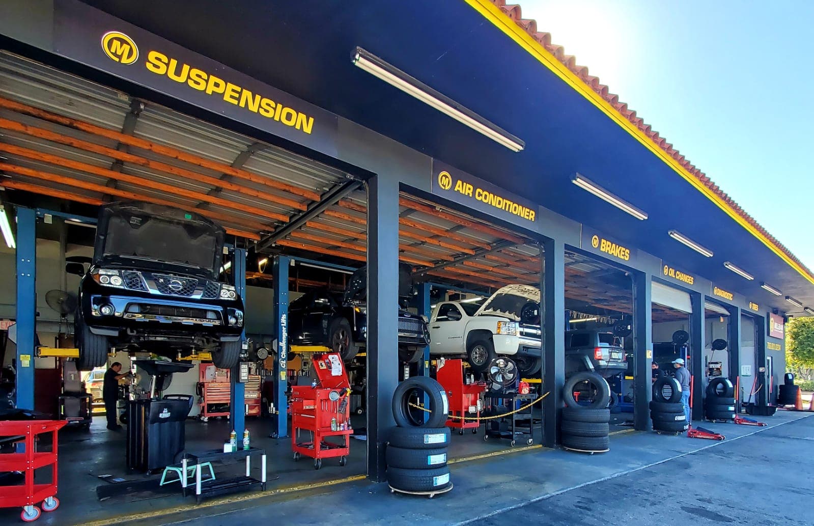 Miller 40 team of professional mechanics